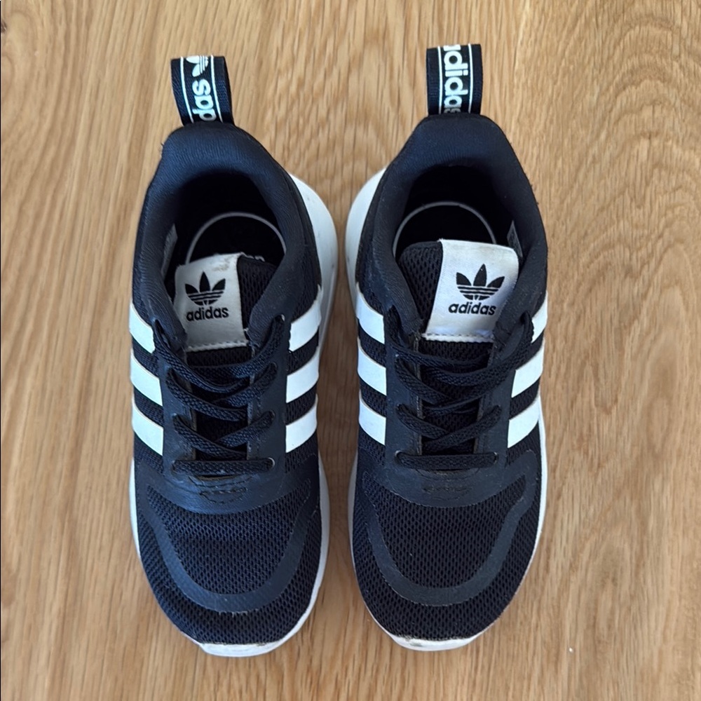 Adidas Classic Black and White Trainers